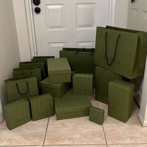 GUCCI *Authentic 100% * Brand New Bundle Multiple boxes & shopping bags.